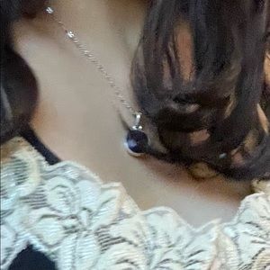 Meet your Posher, Rayne